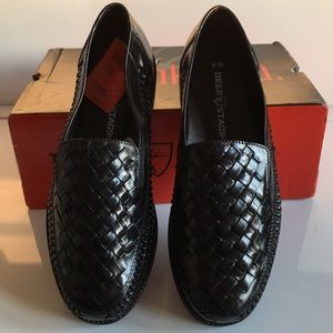 Deer Stags Tijuana Men’s Leather Slip- On Loafers